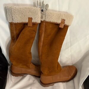 Women's Brown Shearling-Lined Winter Boots